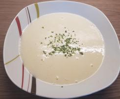 Spargelcremesuppe (Verwendung von Spargelschalen/Spargelenden)