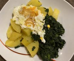 Kartoffeln und Spinat mit Spiegelei
