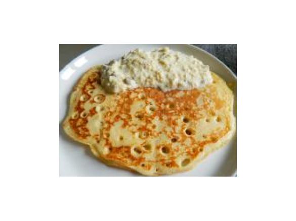 Hefepuffer mit Apfelsauce