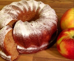 Saftiger Apfel-Marzipan-Kuchen