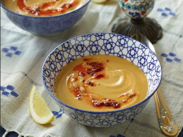 Rote-Linsen-Suppe (Mercimek Corbasi)