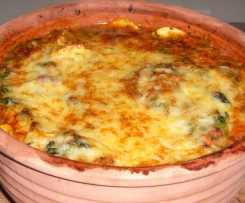 Ravioli in Spinat -Tomatensoße, Thermomix meets Römertopf