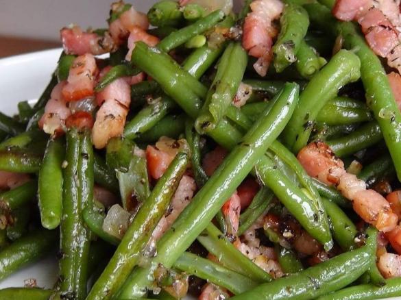 Grüne Bohnen mit Schinken