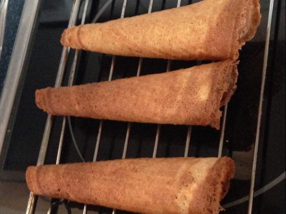 Variation von Klemmkuchen ( Eiswaffeln )