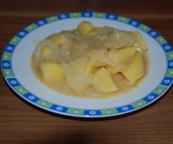 Hähnchen in Zwiebel-Senf-Limettensaue (Yassa)
