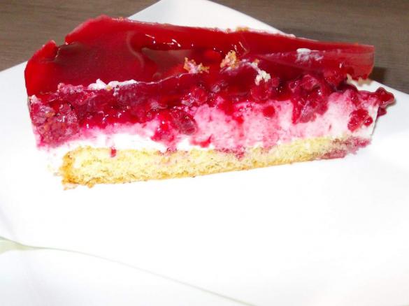 Himbeer-Frischkäsetorte