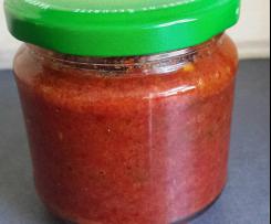 ** Chili-Grundstock - eine pikante Würze **