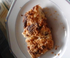 Variation von Blechkuchen mit Sauerkirsche ( und Streuseln )