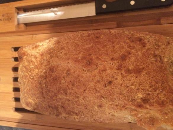 Dinkevollkornbrot mit Körner