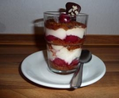 Schwarzwälder-Kirsch-Becher (Rezept des Tages 20. Feb. 2012)