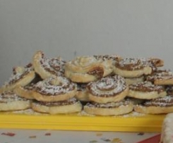 Blätterteig-Nuss-Schnecken--> super einfach!