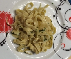 Schüttelbrotbandnudeln mit Graukäse