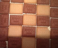 Schwarzwälder-Butterkeks-Kuchen