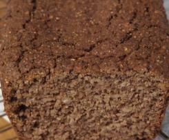 Schwarzbrot mit Walnüssen