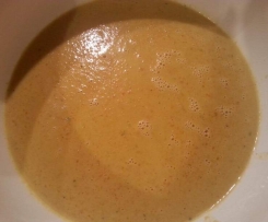 Erdnusssuppe mit Karotten (Möhren)