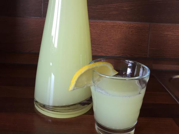 Zitronenlimonade