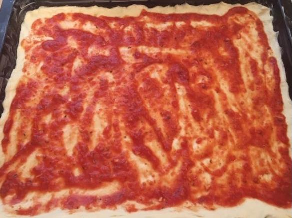 Tomatensoße für Pizza