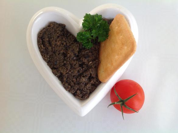 Olivenpaste / Zeytin ezmesi