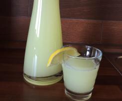 Zitronenlimonade