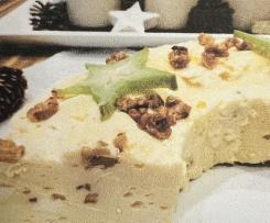 Eis mit karamellisierten Walnüssen