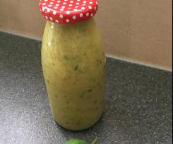 Variation Salatdressing Salatsoße auf Vorrat