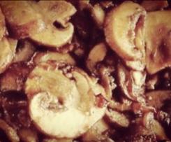 Champignons mit Schinkenwürfeln