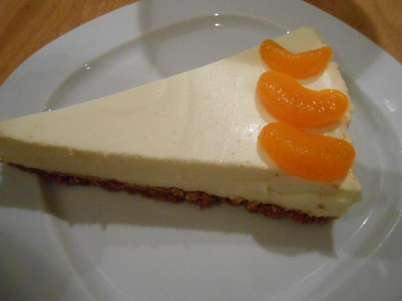 Frischkäsetorte mit Mandarinen-Leicht&Lecker