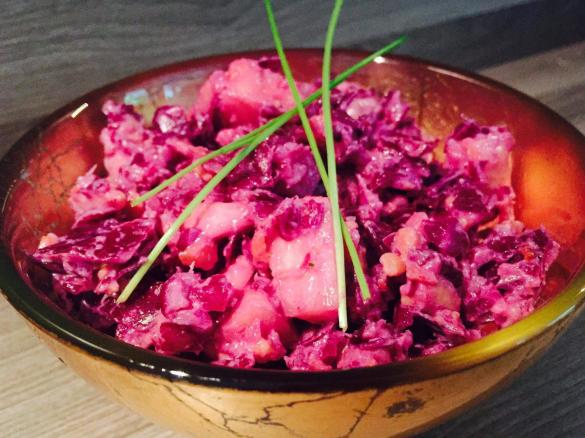 Scharfer Rotkohlsalat