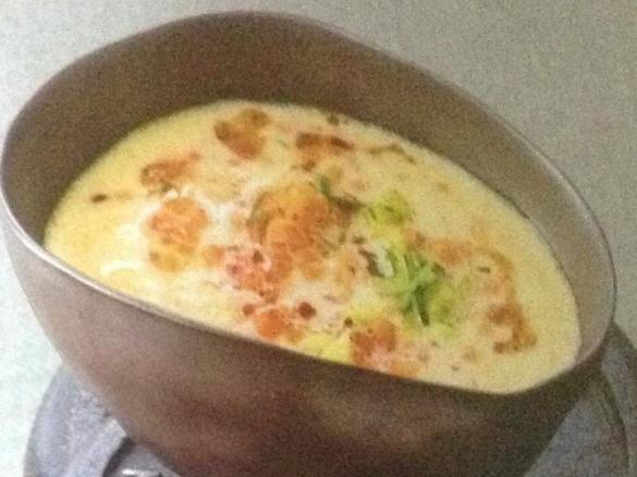 Kalte Joghurtsuppe mit roten Linsen (Low Carb)