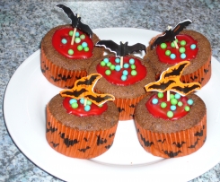 Variation von Rotweinkuchen vom Blech (Muffins)