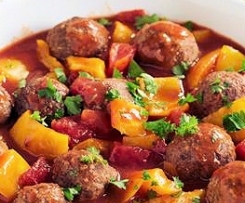 Gemüse mit Hackfleischbällchen Asiatisch