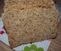 Dinkel-Vollkorn-Brot mit Chia-Samen