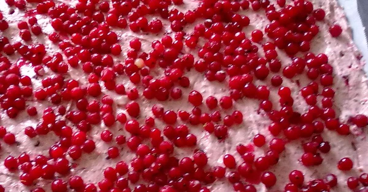 Variation von Variation von Johannisbeer-Muffins als Blechkuchen mit ...