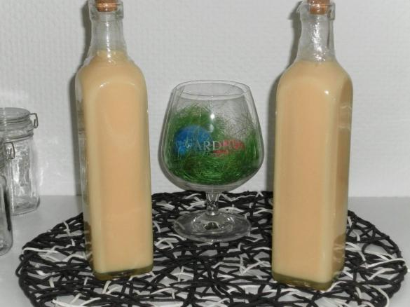 Eierlikör nur mit Eigelb