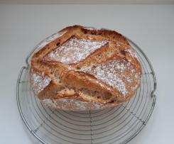 Dinkel-/Weizenbrot mit Knusperkruste