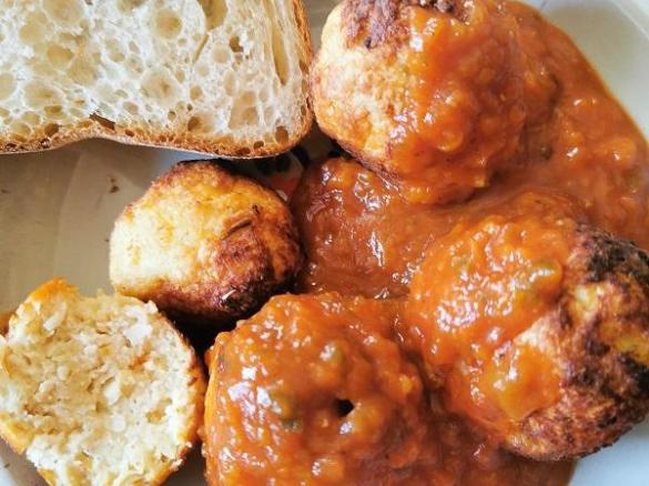 Schnelle Geflügel-Hackbällchen