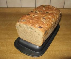 Herzhaftes GDR Vollkornbrot