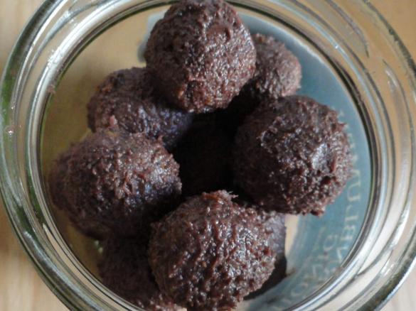 Schokolade selbst gemacht, vegan, roh, gesund und lecker