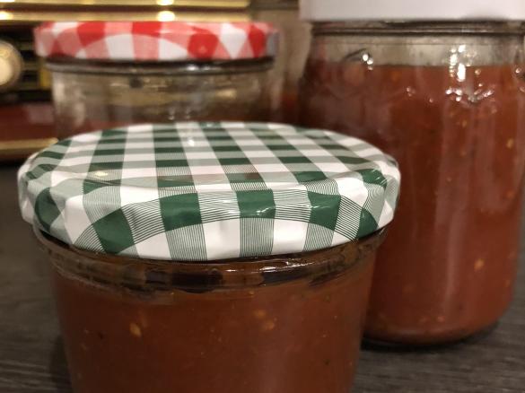 Tomatensauce mit Paprika