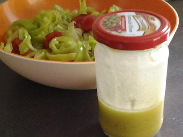 Honig-Balsamico-Dressing