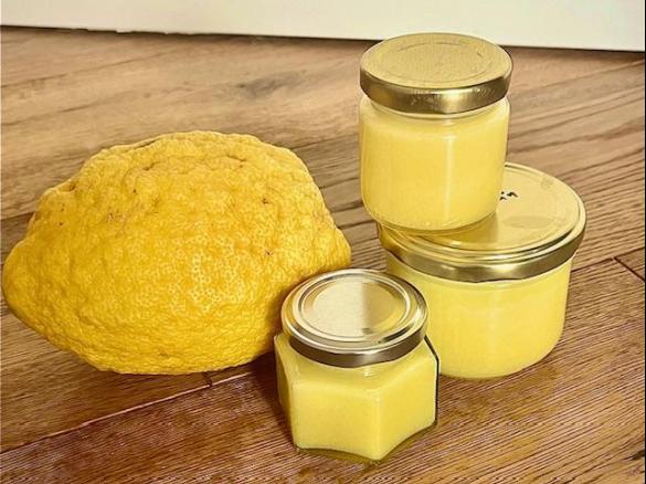 Lemoncurd aus Cedri-Zitronen