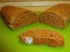 Baguette mit Tomaten und Basilikum
