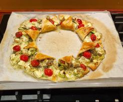 Tarte feuilletee soleil á la provencale / Sonnentarte aus Blätterteig nach provenzialischer Art