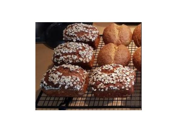 Haferflocken-Leinsamen-Brötchen