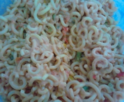 scharfer Spaghetti-Salat