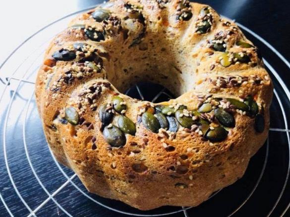 Dinkel-Brotkranz vegan