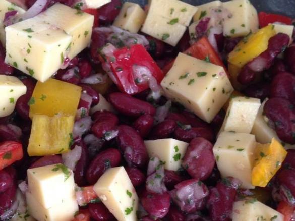 Breda Salat mit Kidneybohnen und Gouda