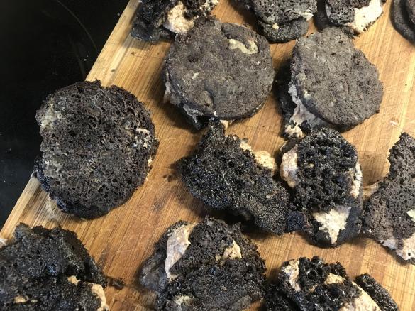 Schoko Doppelkeks mit Vanillefüllung