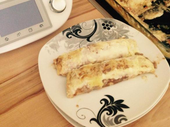 Variation von Hackfleisch-Pfannkuchen