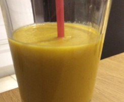 Power Smoothie mit Kokos